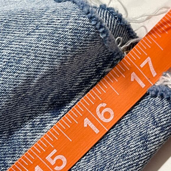 American Eagle Shorts Women Size 2 Medium Wash Curvy Mom Style DIY Cutoffs Jorts - Picture 8 of 10